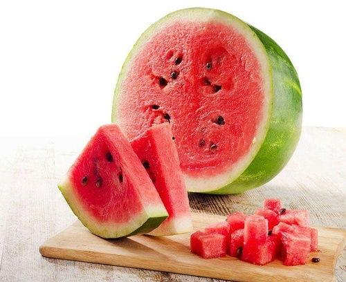 坐门口方便吃瓜